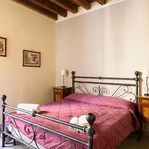 https://pinzochere-pt.it-tuscanyhotel.com
