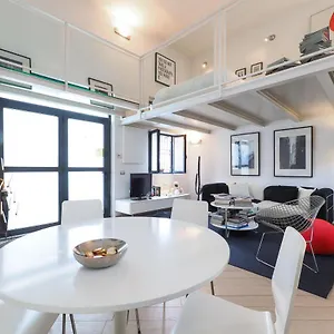 https://primopiano-xxii-marzo.it-lombardy.com