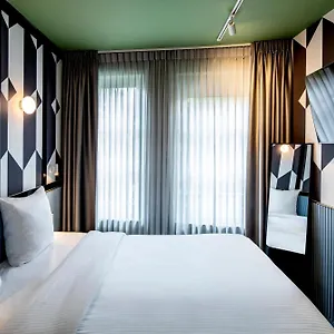 *** Hotel Tourist Países Baixos